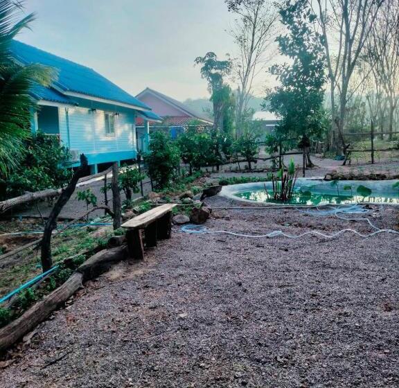 Pensione Baan Namthip Homestay Trang บ้านน้าทิพย์ โฮมสเตย์ตรัง