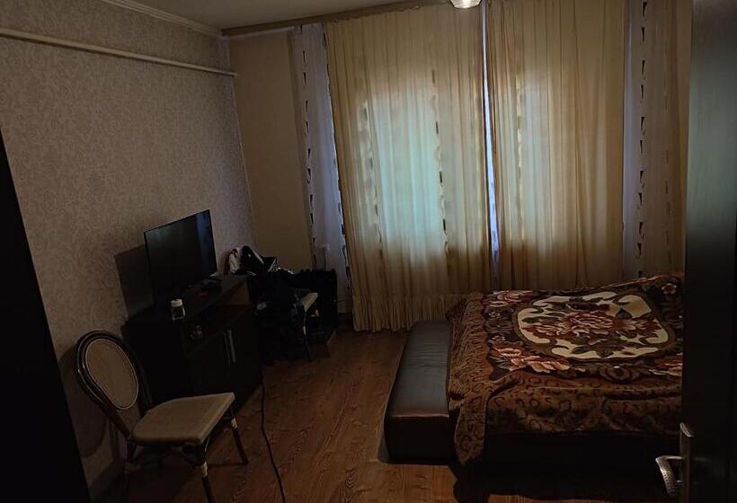 Пансион Central House