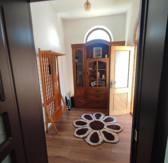 Пансион Central House