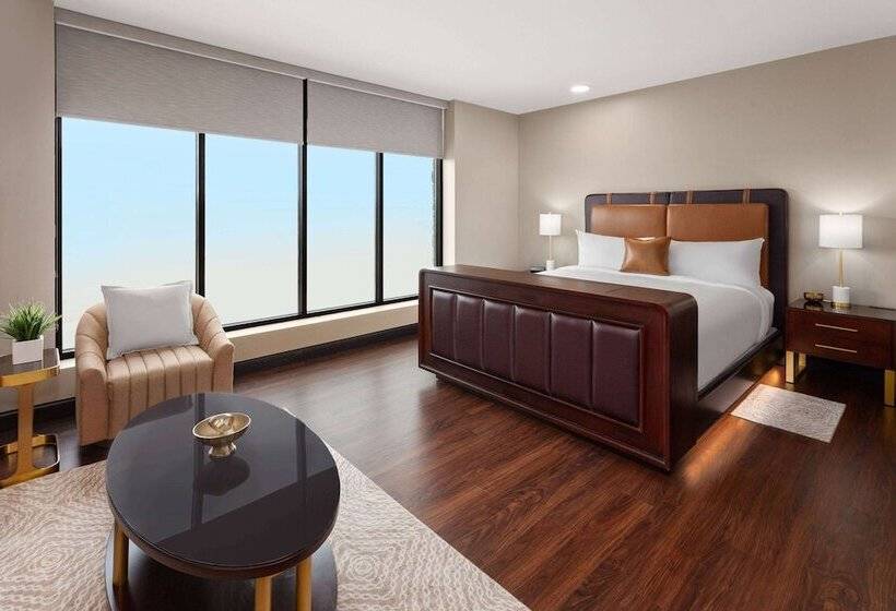 Legacy Hotel, Trademark Collection By Wyndham