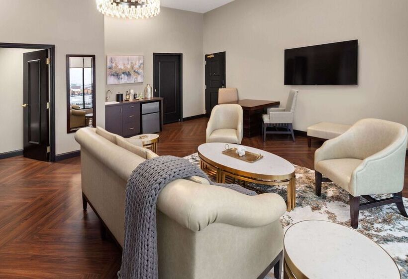 Legacy Hotel, Trademark Collection By Wyndham