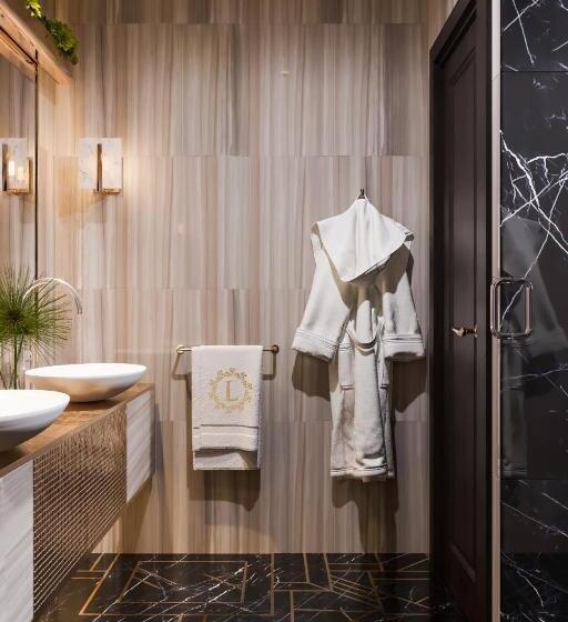 Legacy Hotel, Trademark Collection By Wyndham