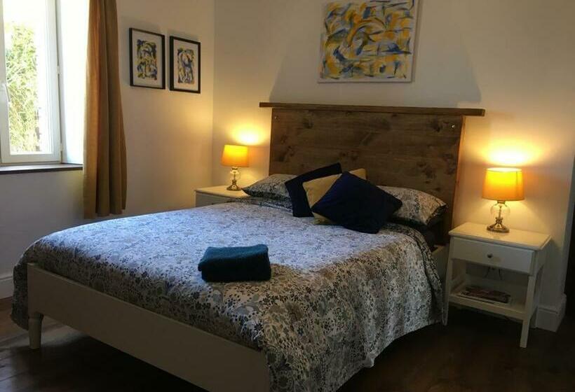 مبيت وإفطار Bleu Lavande Chambre D’hotes