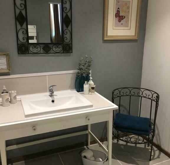 مبيت وإفطار Bleu Lavande Chambre D’hotes