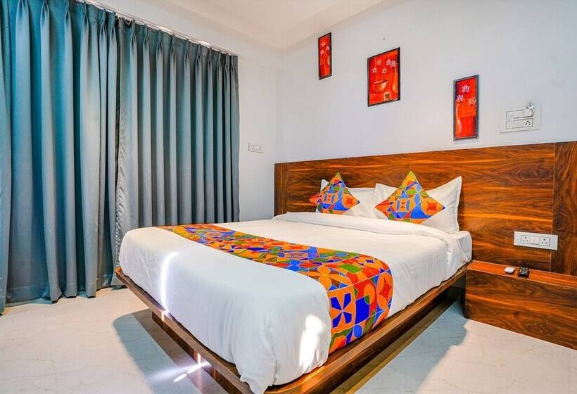Fabhotel Crystal Inn   Nr Suvarndeep Chowk