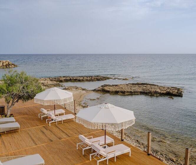 בית מלון כפרי Blue Sea Karpasia