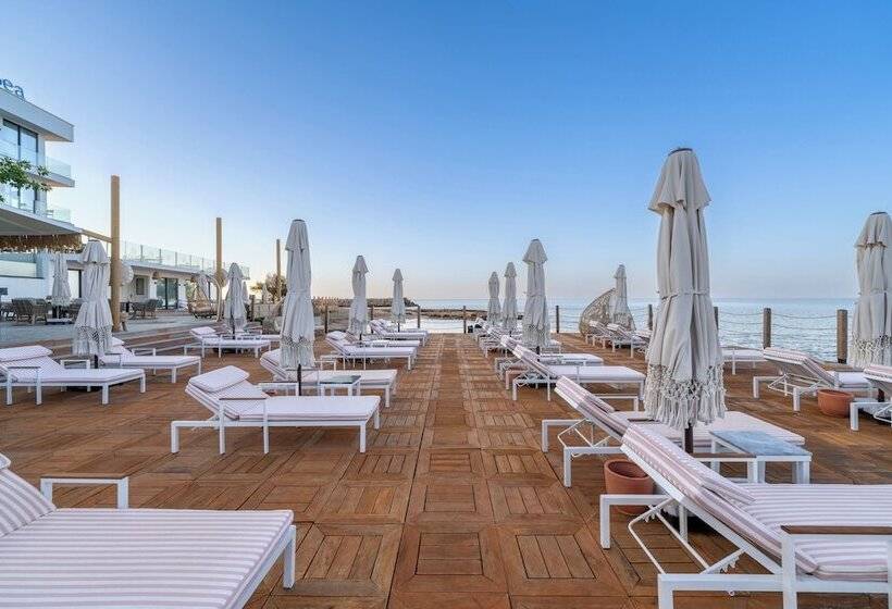 בית מלון כפרי Blue Sea Karpasia