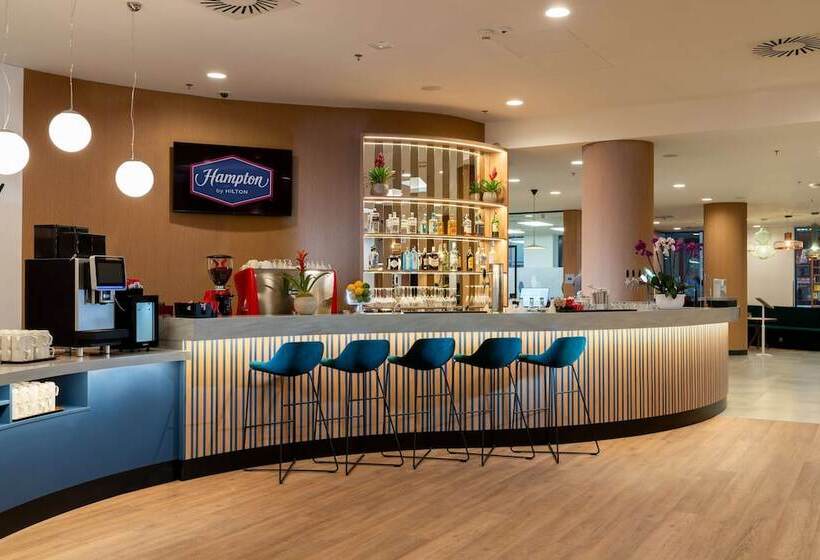 هتل Hampton By Hilton Budapest City Centre