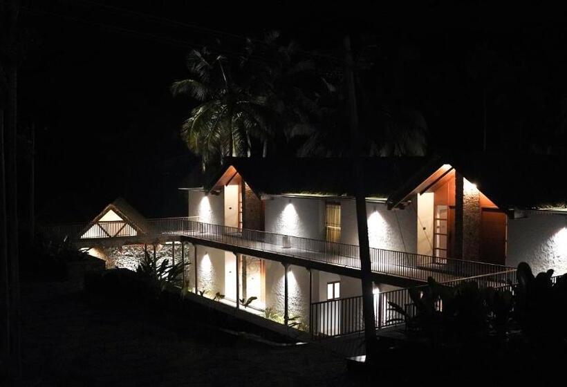 酒店 Maayaa Riverside Villas & Suites By Keala