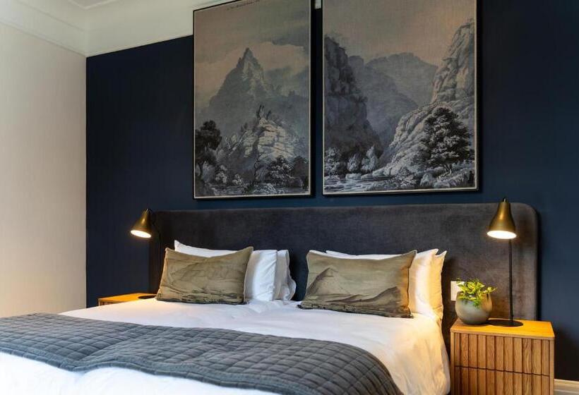 Отель Wytham Manor House