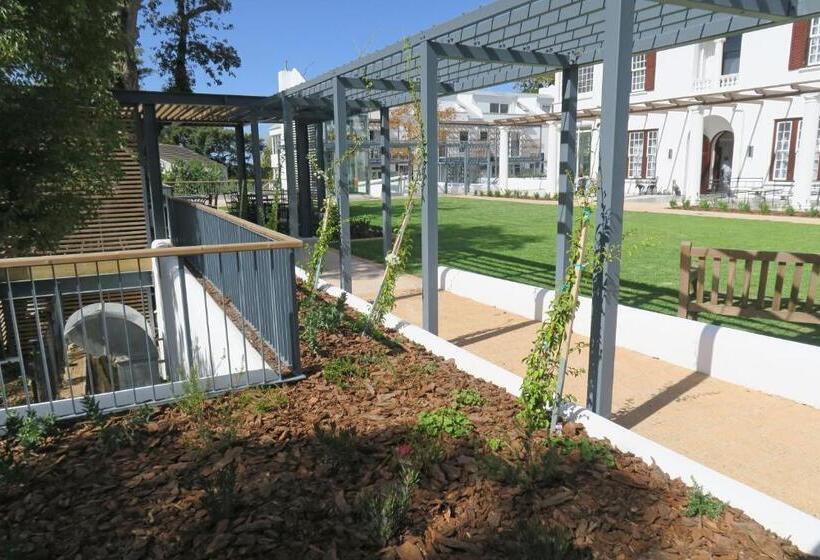 Отель Wytham Manor House