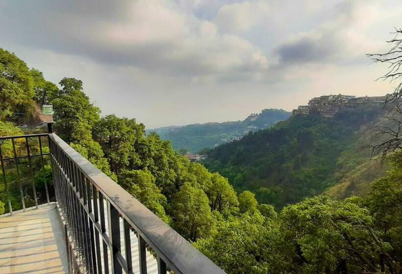 ホテル Oakland Landour