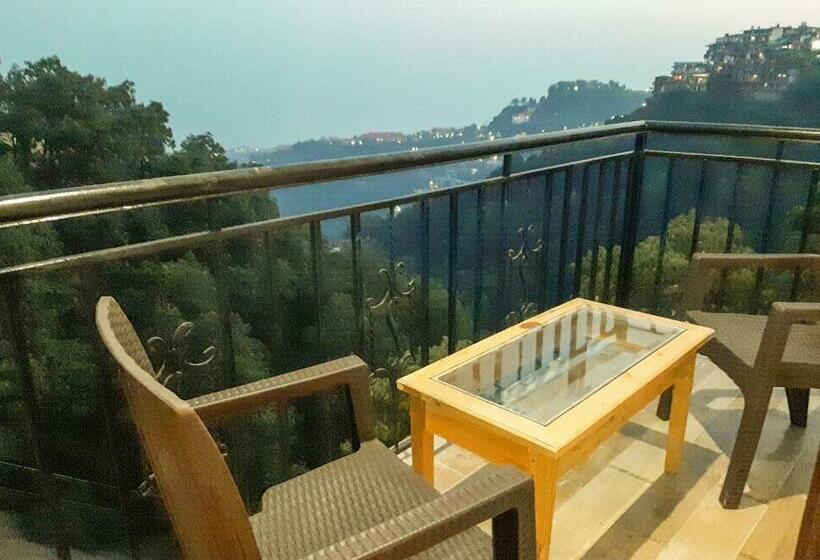 ホテル Oakland Landour