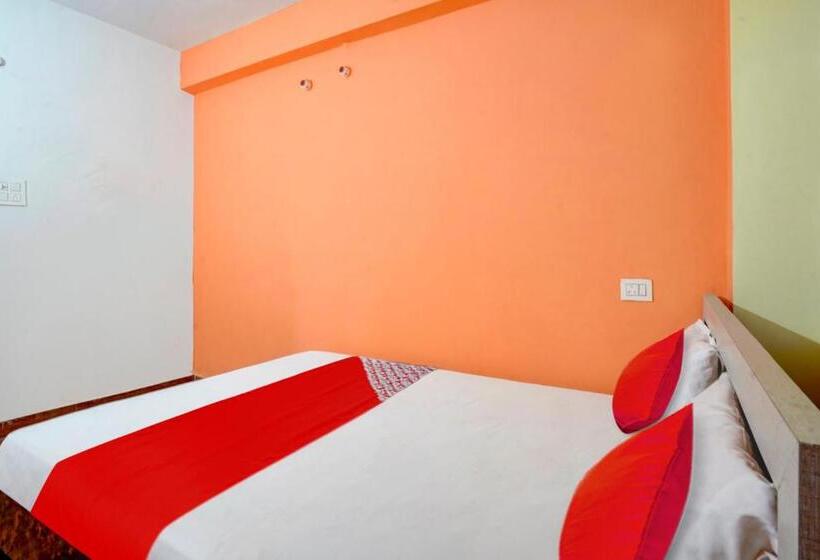 Отель Oyo Flagship 81323 Kashyap Stay