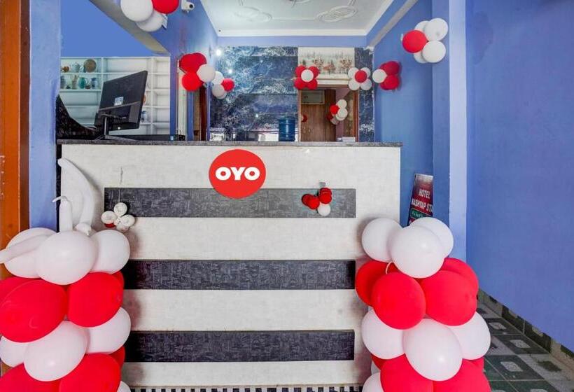 Отель Oyo Flagship 81323 Kashyap Stay