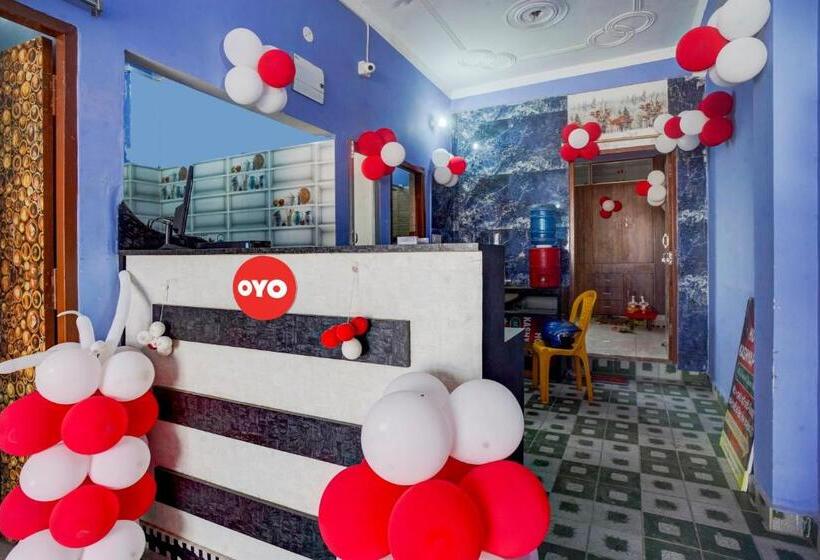 Отель Oyo Flagship 81323 Kashyap Stay