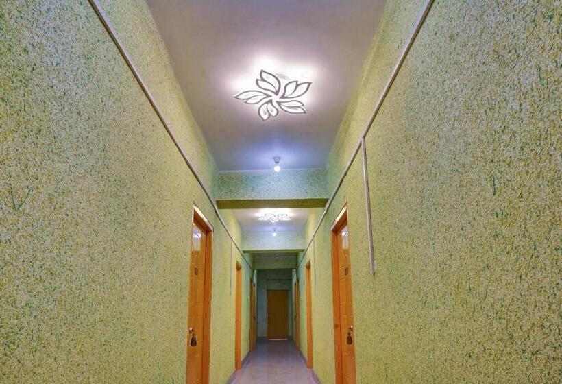 בית מלון כפרי Oyo Flagship 81331  Itsuki