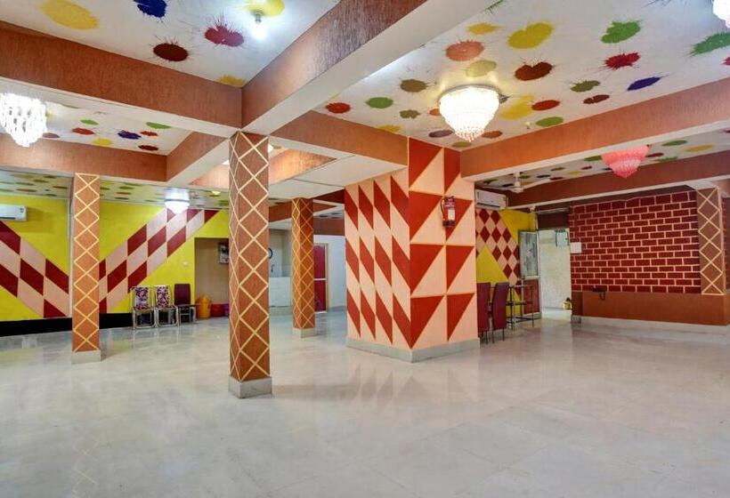 בית מלון כפרי Oyo Flagship 81331  Itsuki