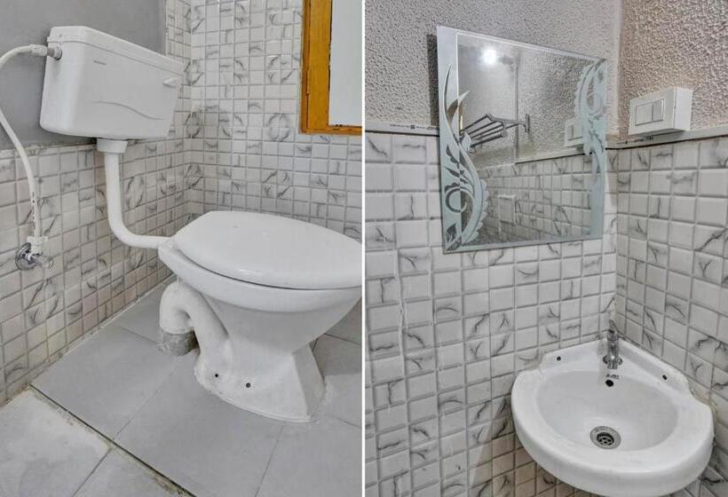 בית מלון כפרי Oyo Flagship 81331  Itsuki