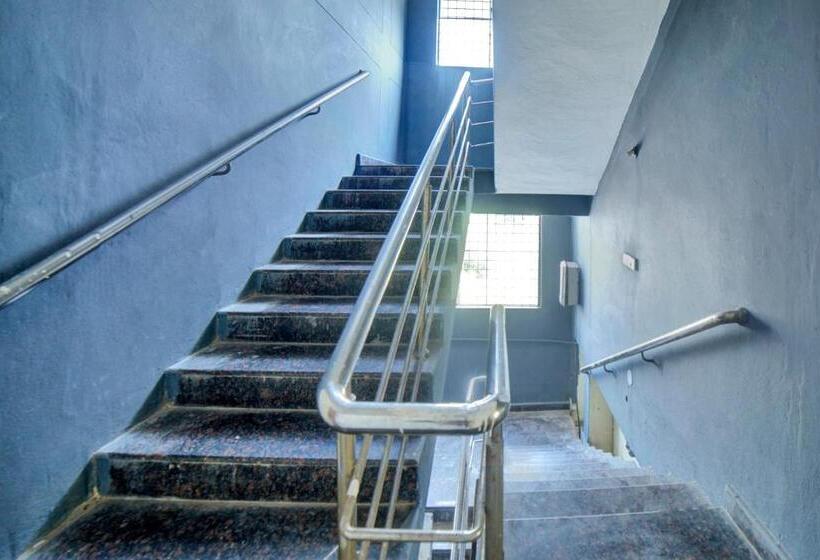 هتل Oyo Flagship 81336  Ragas