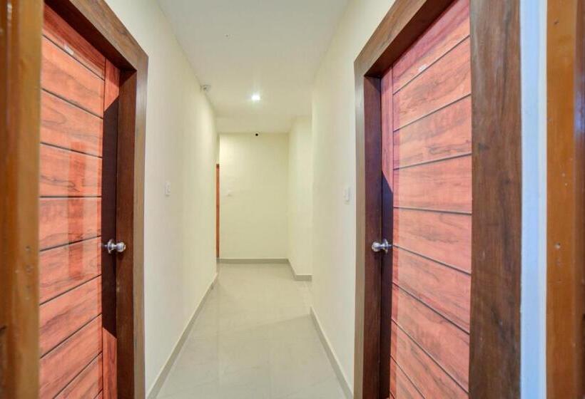 هتل Oyo Flagship 81336  Ragas