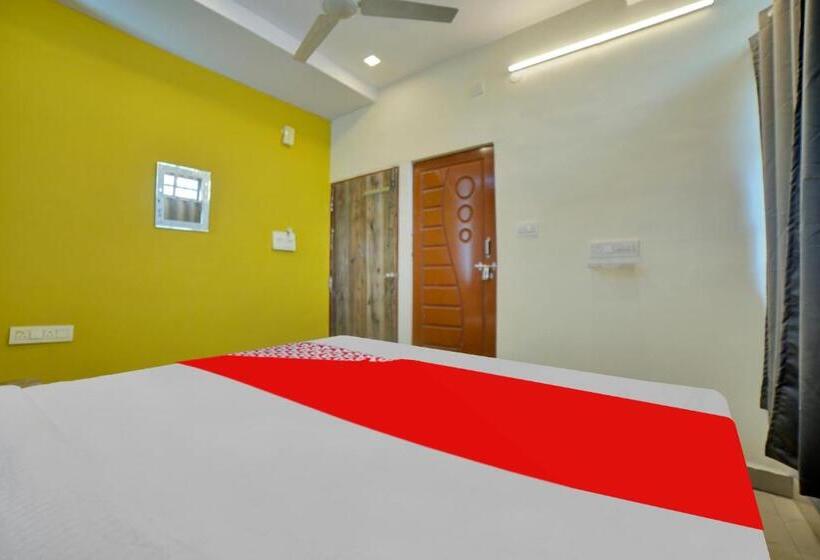 هتل Oyo Flagship 81336  Ragas