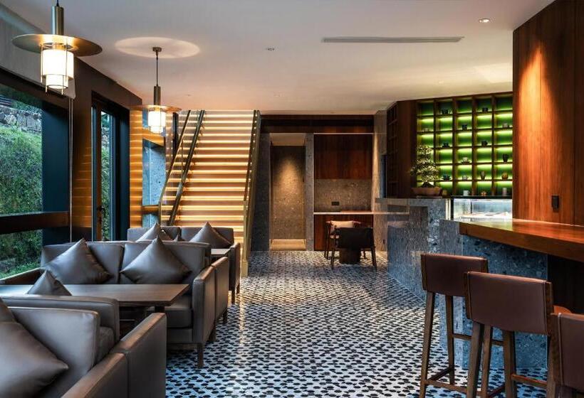 Otel Wishgarden Resort