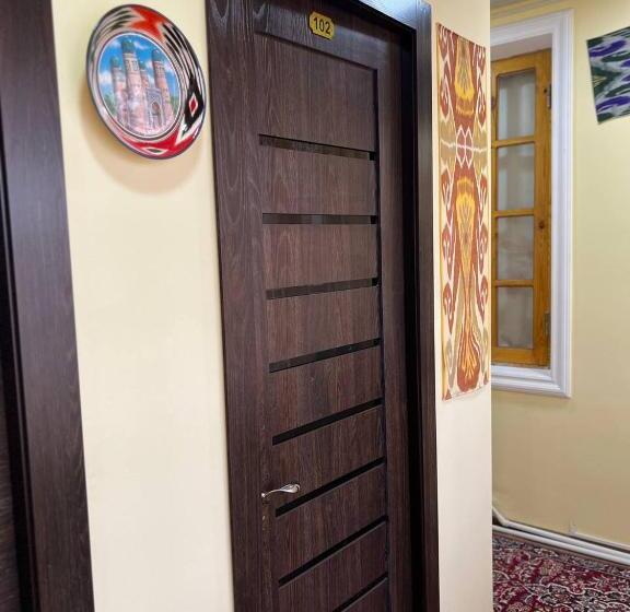 פנסיון Ismail Somoni Guesthouse