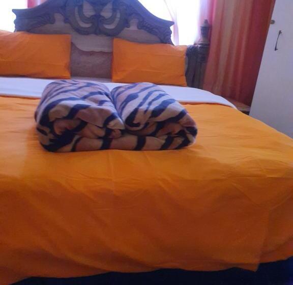 פנסיון Randgate Guesthouse