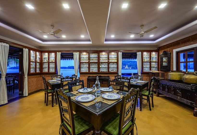 리조트 Neemrana S Three Waters