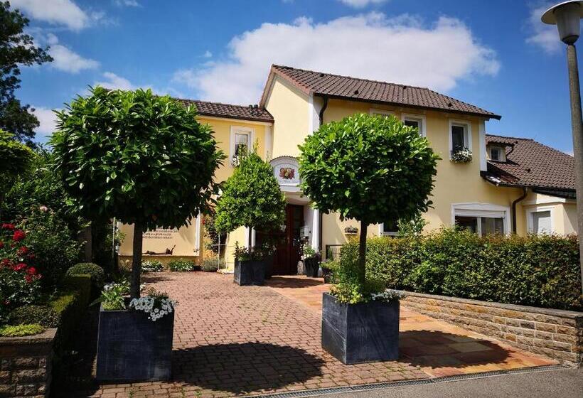 Das Kleine Hotel Iphofen, Frühstückszauber, No Waste, Nachhaltig, Nahe Aller Weingüter, Knauf Gips K