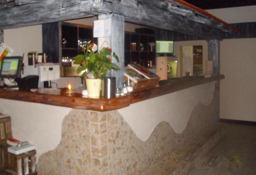 فندق Dom  Betzdorf