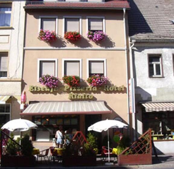 Eiscafe Pizzeria Hotel Rialto