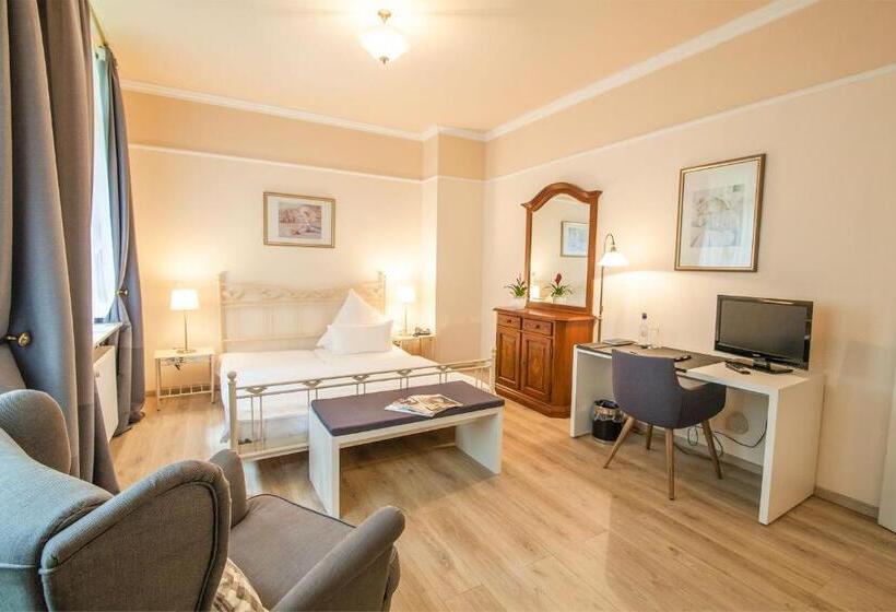 Hofgut Dippelshof Hotel Und Restaurant Kg