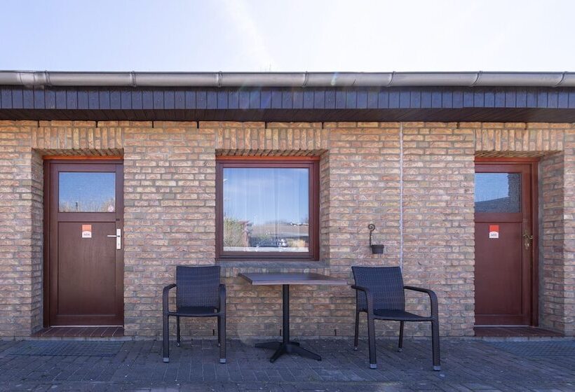 Aparthotel Stralsund Studios Und Apartments