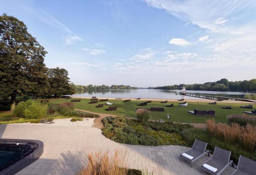 בית מלון כפרי Aspria Hannover