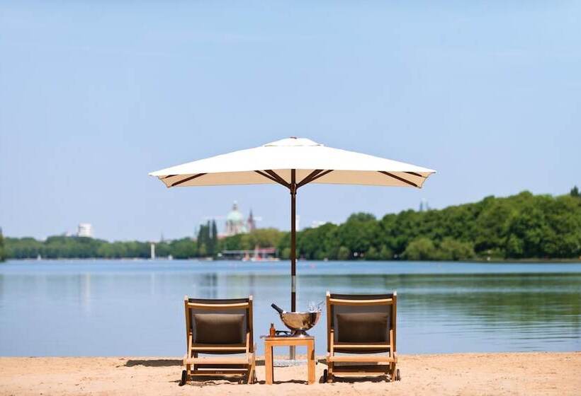 هتل Aspria Hannover