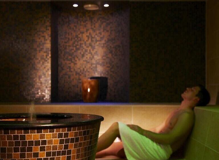 هتل Aspria Hannover