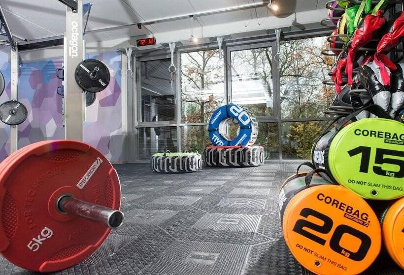 هتل Aspria Hannover