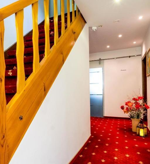 Отель Bergstation Schmeddnalm