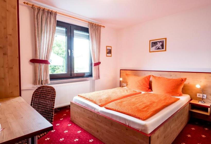 Отель Bergstation Schmeddnalm