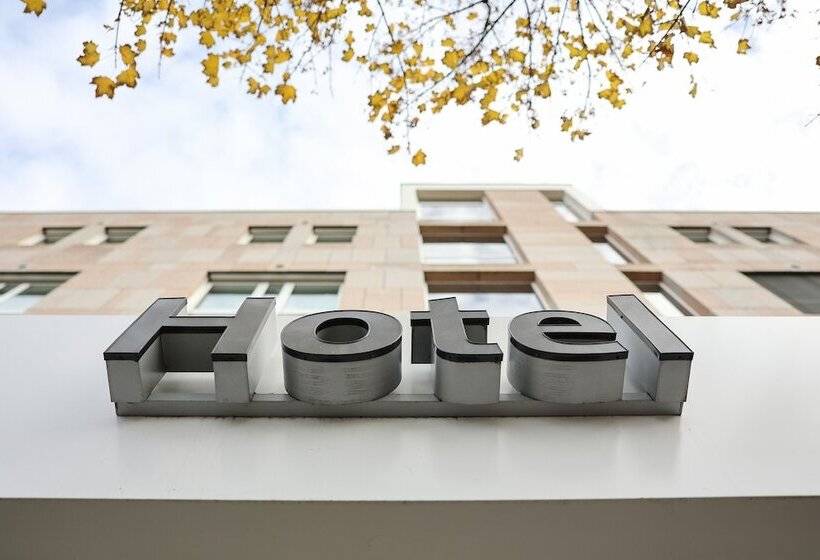 ホテル Blaubeurer Tor