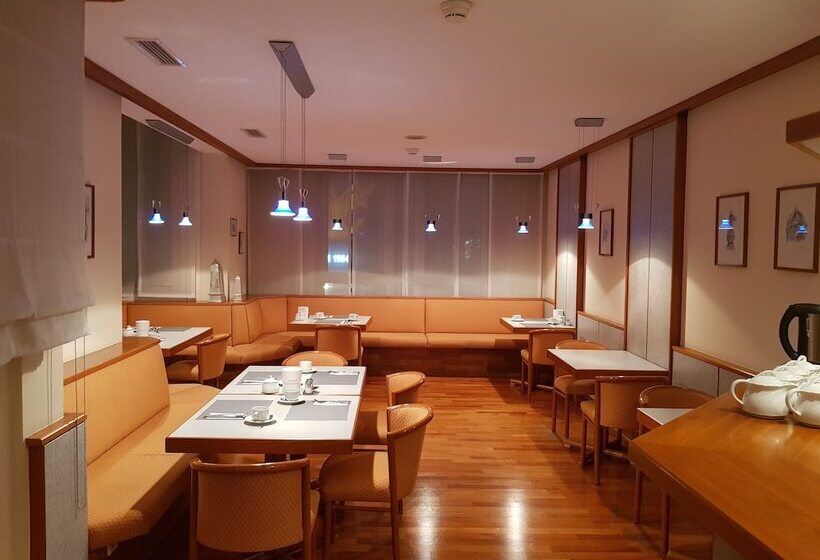 ホテル Blaubeurer Tor