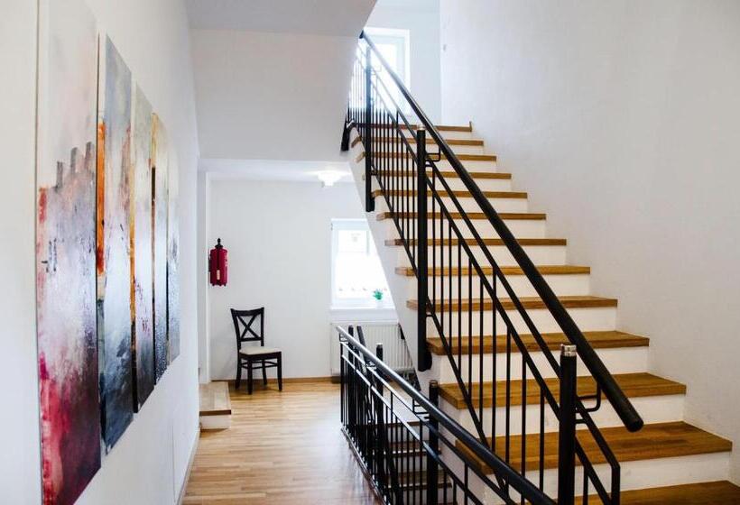 Отель Blaue Traube