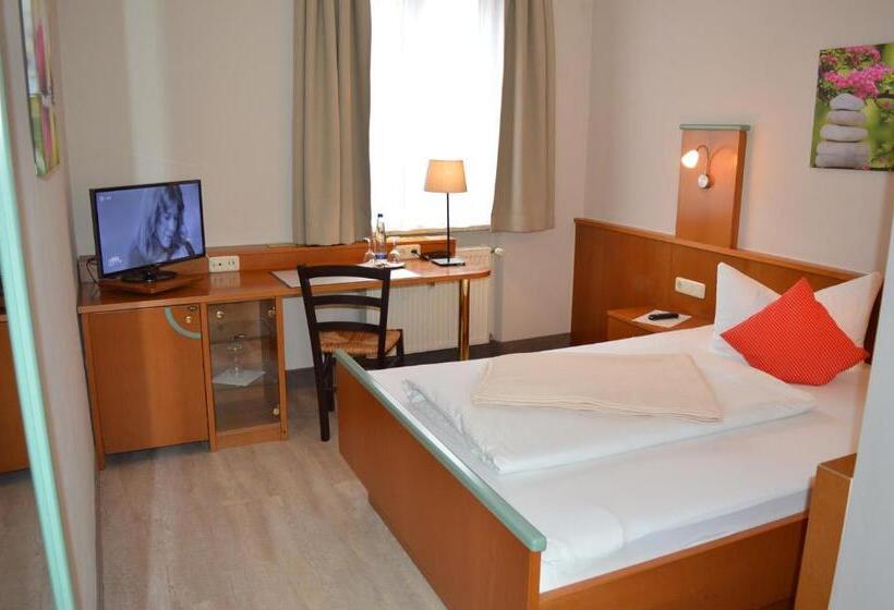 ホテル Boardinghouse Pfarrkirchen