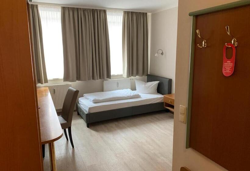 Отель Boardinghouse Pfarrkirchen