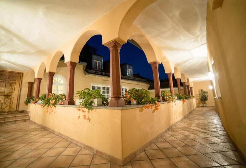 ホテル Boardinghouse Pfarrkirchen