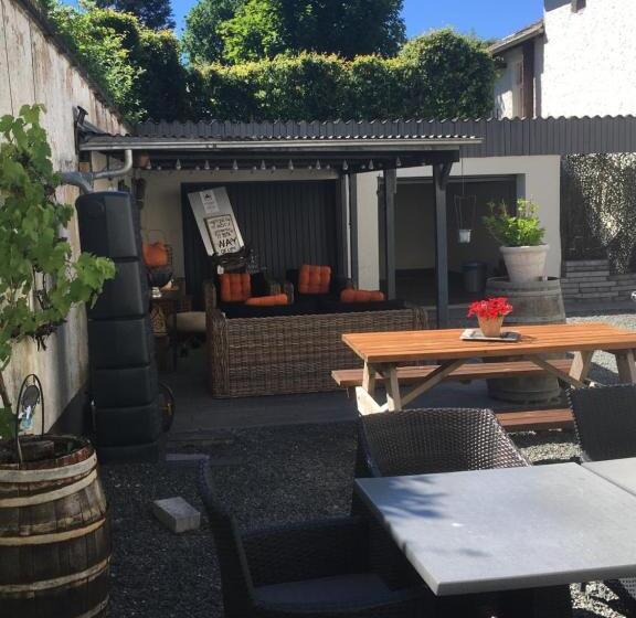 Отель Brasserie Typisch