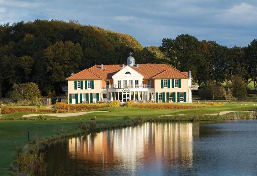 فندق Castello Apartments