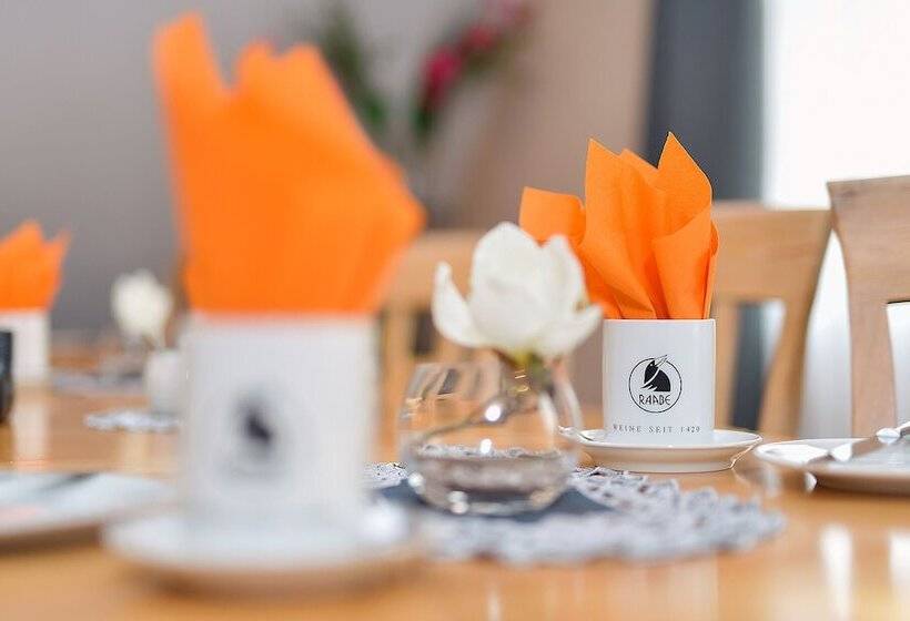 ホテル Chalet Raabe